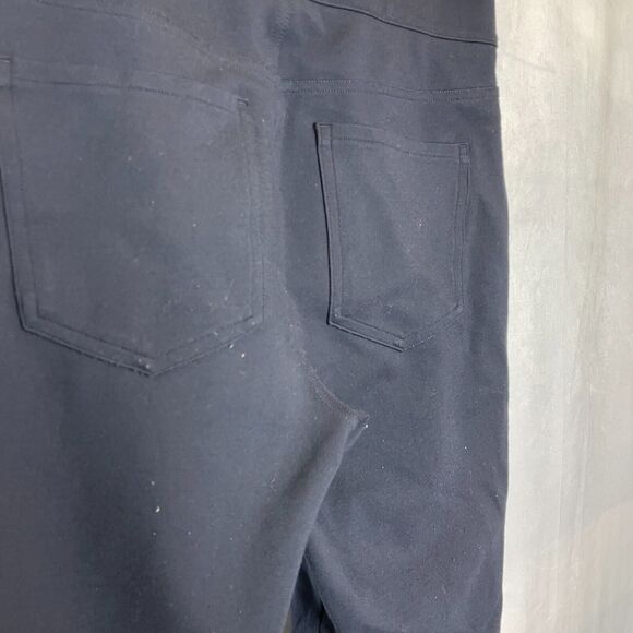 Women's Petite Medium Spanx Black Four Pocket Perfect Pants - Picture 5 of 7